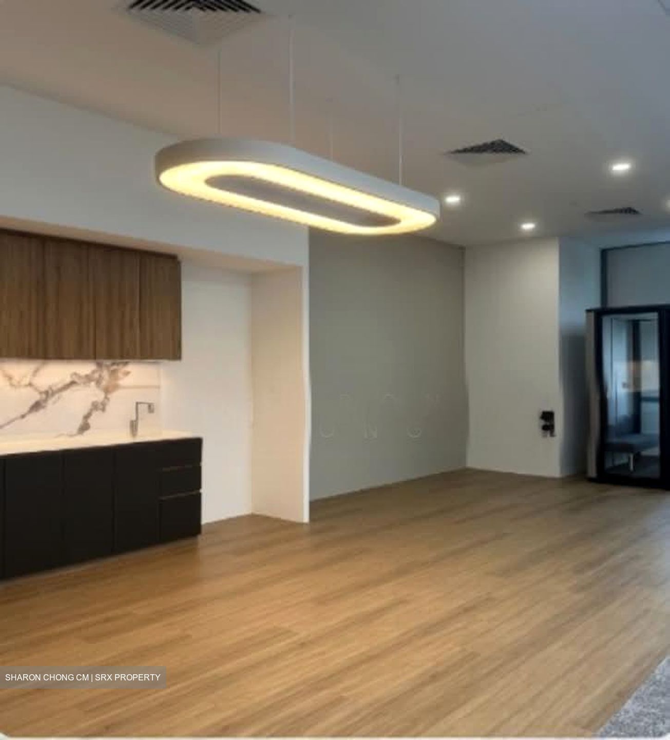 Kallang Way (D13), Factory #546779251
